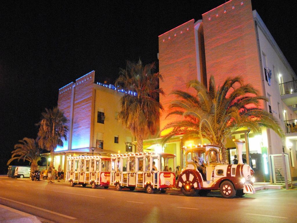 Aloha Park Hotel Campomarino  Εξωτερικό φωτογραφία