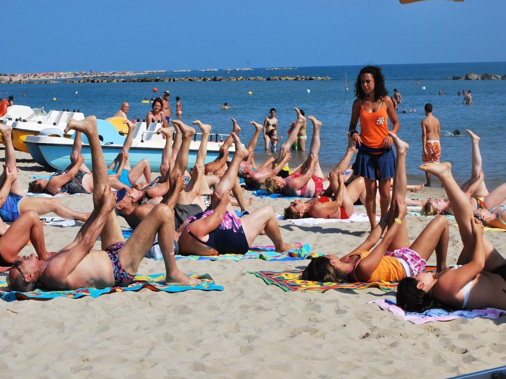 Aloha Park Hotel Campomarino  Εξωτερικό φωτογραφία