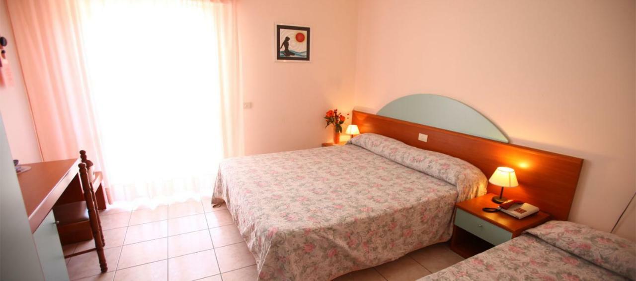 Aloha Park Hotel Campomarino  Εξωτερικό φωτογραφία